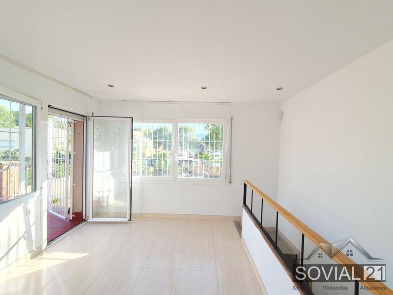 Foto b71d8827-df08-42cd-aa6c-055ca3c16c98. Haus mit heizung parking pool in Mira-sol Sant Cugat del Vallès