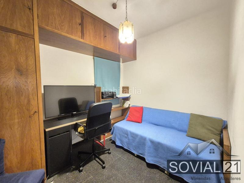 Foto b52bcd85-f54d-4a6b-8d33-1ca790969cec. Piso  en venta en calle sant antoni maria claret en Barcelona