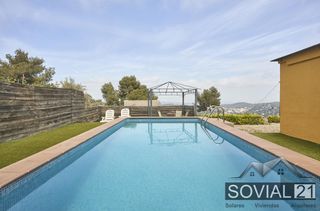 Haus in Vallvidrera - Tibidabo - Les Planes. Exclusiva finca con dos viviendas independientes y vistas espect