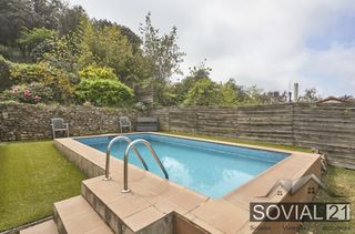 Casa in Vallvidrera - Tibidabo - Les Planes. Exclusiva finca con dos viviendas independientes y vistas espect