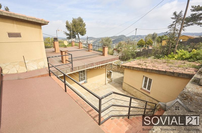 Foto 3472d6d0-bc7e-4a9d-9c5b-283fdb76745f. Casa amb calefacció aparcament piscina a Vallvidrera - Tibidabo - Les Planes Barcelona