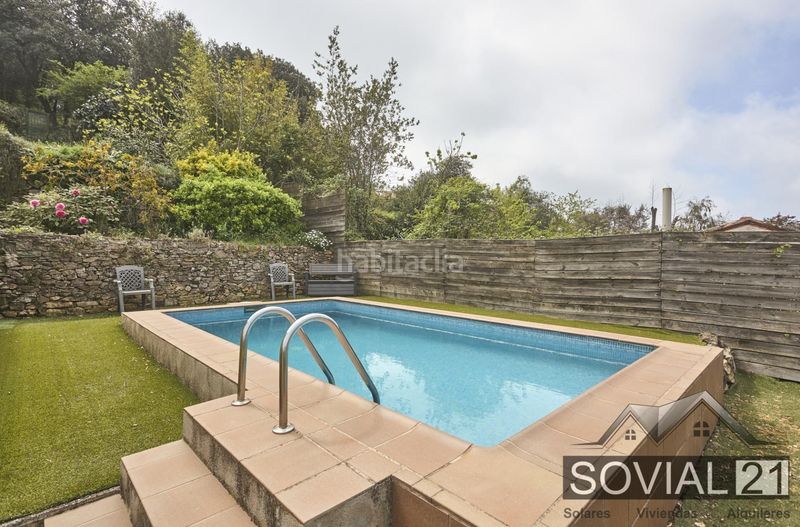 Foto a945c661-9f1c-42e7-abf6-dad0b69b5019. Casa amb calefacció aparcament piscina a Vallvidrera - Tibidabo - Les Planes Barcelona