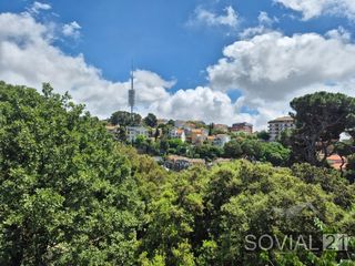 Casa a Vallvidrera - Tibidabo - Les Planes. Casa unifamiliar con jardín y gran potencial en vallvidrera