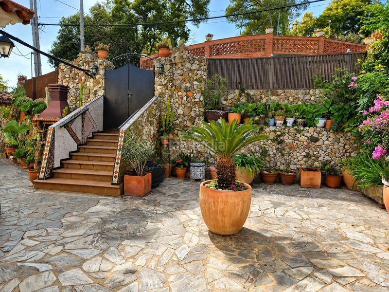 Foto 246156c3-8619-424c-8af7-bb50a11a9905. Casa amb calefacció piscina a Vallvidrera - Tibidabo - Les Planes Barcelona