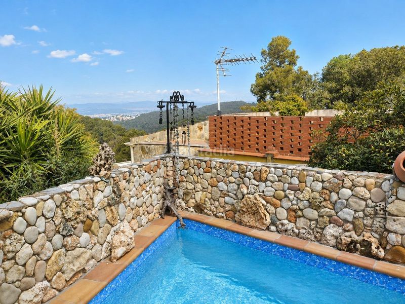 Foto a32971ec-8c0b-4f48-95b7-3d91dbdf6b9a. Casa amb calefacció piscina a Vallvidrera - Tibidabo - Les Planes Barcelona