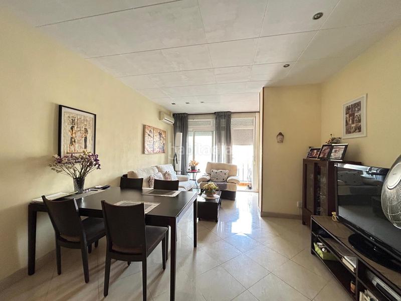 Foto b382d173-8022-4864-b2ed-bd7fda77adb0. Piso espacio, luz y estilo en pleno Eixample en Eixample Mataró