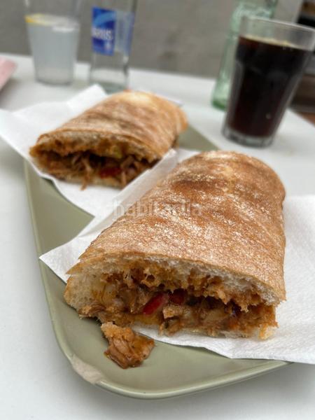 Foto fb286bf6-7126-42b2-9864-eb8bc08e4ee3. Alquiler local comercial traspaso en centro en Centre Mataró