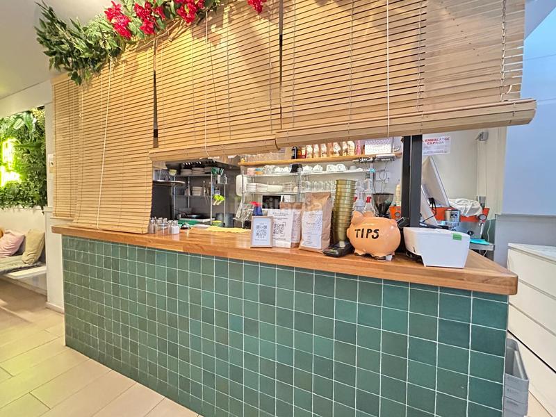 Foto 4a88e24a-db6d-4ae5-8610-a7ca10efc684. Alquiler local comercial negocio en pleno funcionamiento!! en Mataró