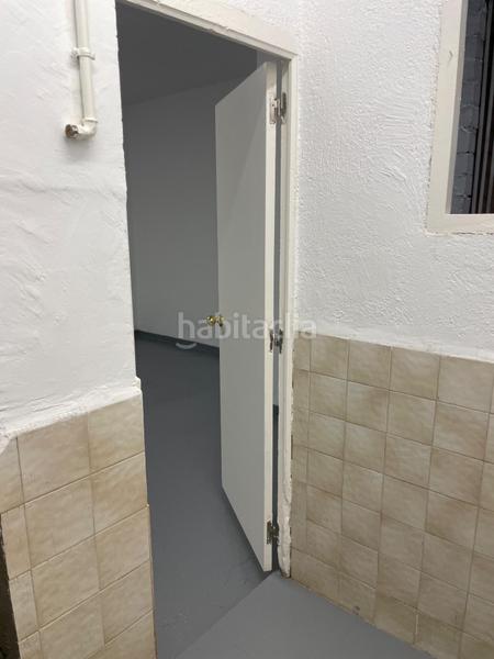 Foto 1c81a498-ca94-4af8-8e8e-e0144fd15ffb. Local comercial a Premià de Dalt