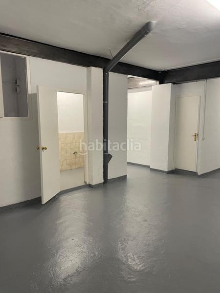 Foto a77fbaf1-0e5b-4abb-b481-81ad0940bcf2. Local comercial a Premià de Dalt