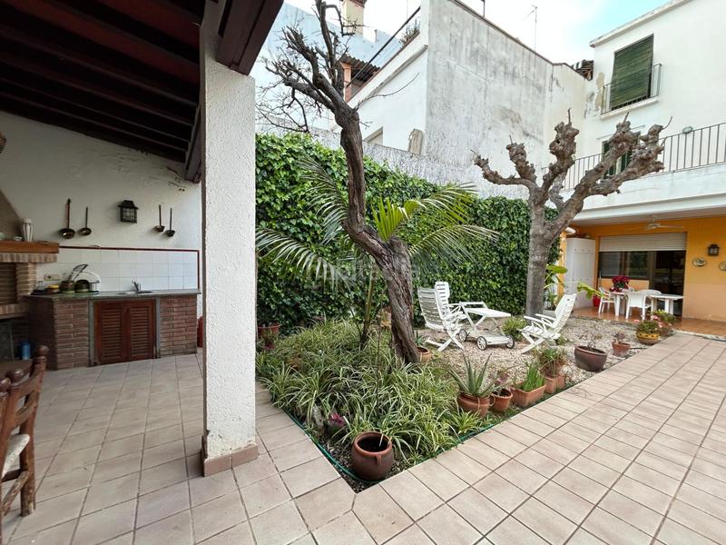 Foto c5c7bda6-c8bb-4da5-b60e-32602ce74c8f. Casa exclusivo chalet pareado en Centre Mataró