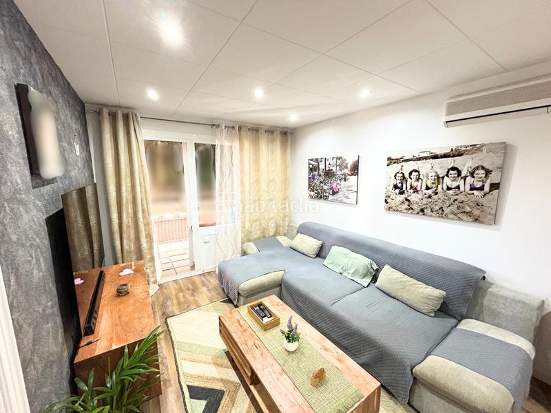 Foto 04db7ecb-390c-4723-be89-019dde967c44. Piso precioso tercero reformado! en Pla d'en Boet Mataró