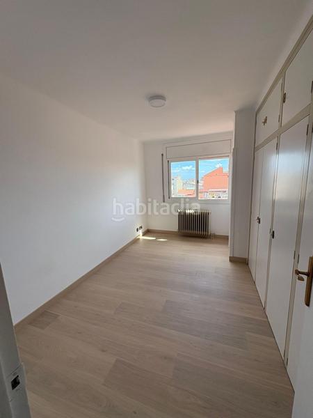 Foto 9280e663-76a1-4de9-89cb-9fea80bf74ca. Location attique avec chauffage dans Peramàs Mataró