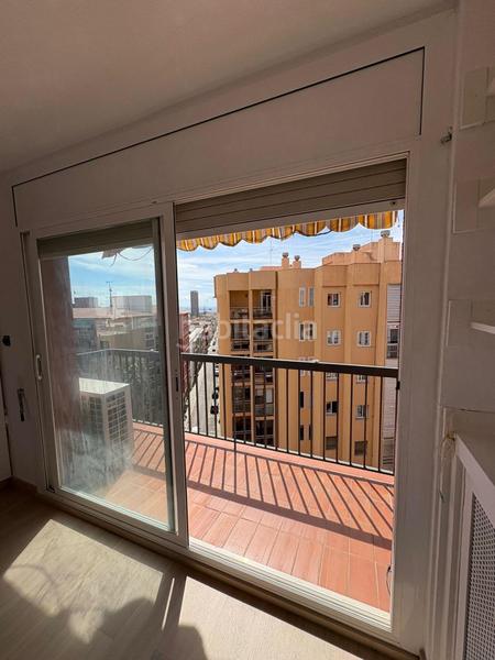 Foto 4035bd48-6ce7-4784-8bc0-816800bbaa5b. Rent penthouse with heating in Peramàs Mataró