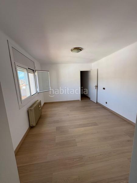 Foto 5824a6be-51da-4504-84d5-e4d93db37fb9. Rent penthouse with heating in Peramàs Mataró
