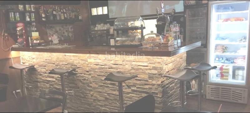 Foto c75e2808-daf1-451c-a171-1ed336eae5cf. Location local commercial dans Eixample Mataró