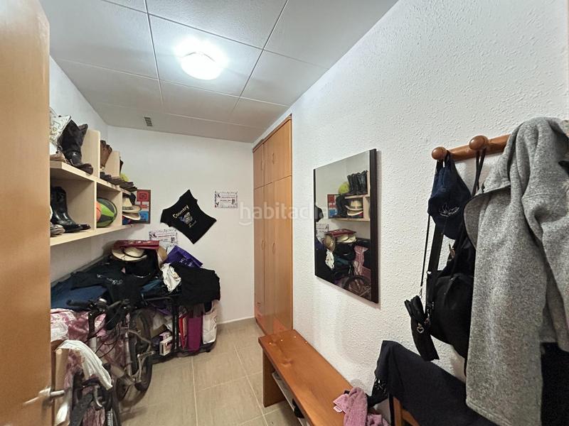 Foto 21a82f76-6caf-4d5a-a3b3-0e173cc05357. Casa amb calefacció a Rocafonda Mataró