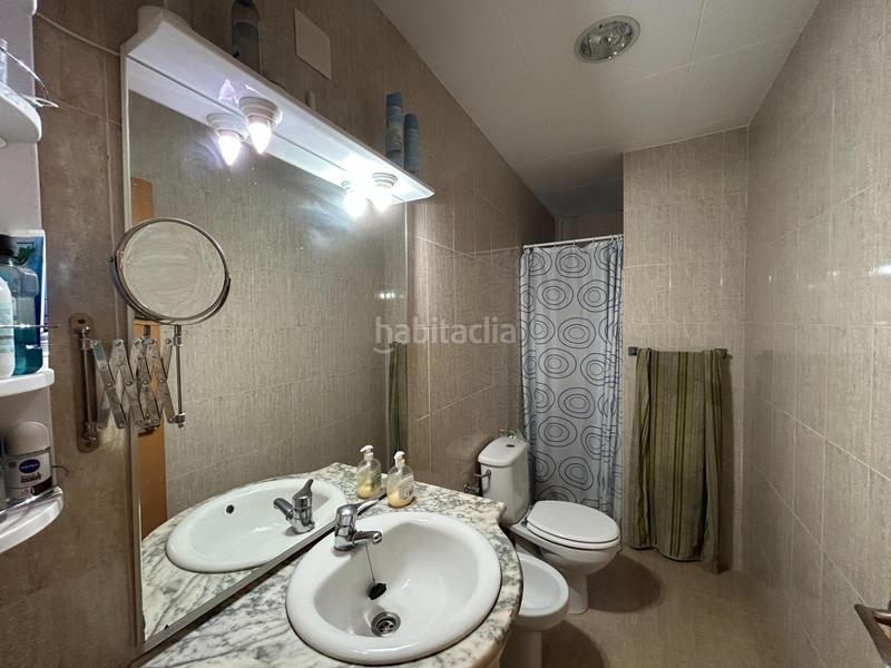 Foto 8b0a94d7-6874-4914-8c5c-ecefa52b78b6. Casa amb calefacció a Rocafonda Mataró