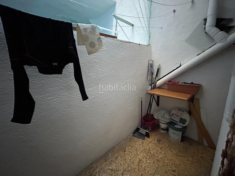 Foto e2844c01-967e-4ddd-8710-c66668f4277a. Casa amb calefacció a Rocafonda Mataró