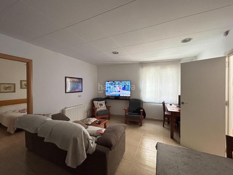 Foto f4b6fcdb-e5bd-4203-9770-d14b34426c72. Casa amb calefacció a Rocafonda Mataró