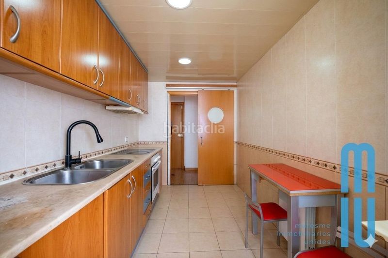 Foto 136bf985-a45b-4209-a923-fac581bee462. Pis amb piscina a Santa Susanna