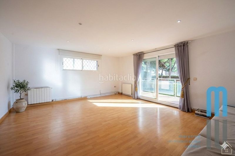 Foto e524ea3e-2889-4556-a18b-da387b3c9127. Pis amb piscina a Santa Susanna