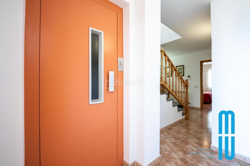 Foto 46f118ae-0edc-4877-b48c-3db464eea414. Casa a Les Creus Pineda de Mar