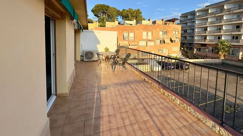 Foto c7fb5bdd-884e-4c06-9d7d-22644254285e. Àtic amb calefacció a Centre Lloret de Mar