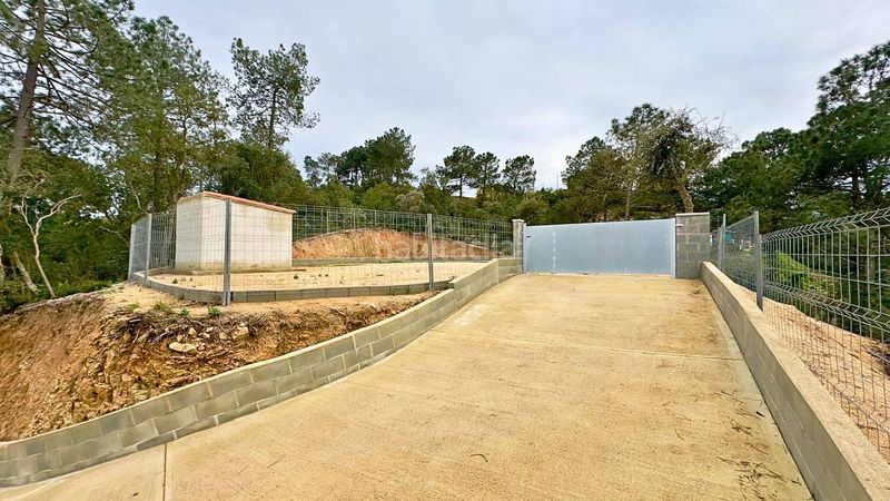 Foto e4aa6ec8-d456-4db6-aa50-e7d4ad496f85. Terreny residencial a Lloret Blau - La Creu de Lloret Lloret de Mar