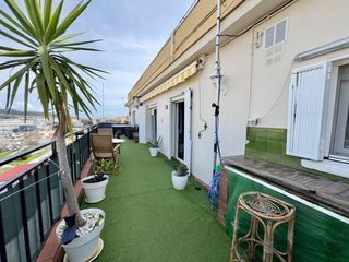 Àtic a Poblenou. Sobre ático con gran terraza en pineda de mar