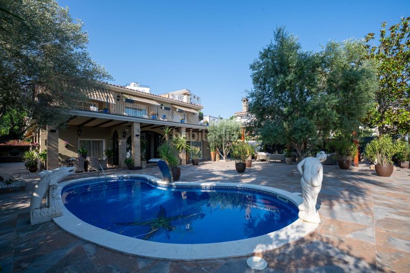 Foto 2dbc6008-5667-4435-8f09-17e9fe9b6460. Chalet espectacular chalet de lujo en Mas Baell-Can Carbó Lloret de Mar