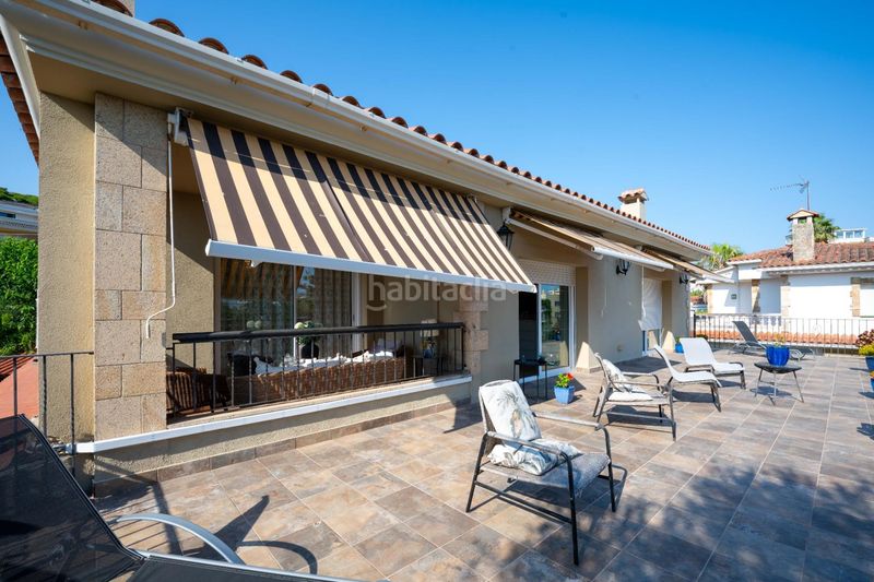 Foto d3fe30d4-5ac5-4183-bf51-2eedbdf7c73c. Chalet espectacular chalet de lujo en Mas Baell-Can Carbó Lloret de Mar