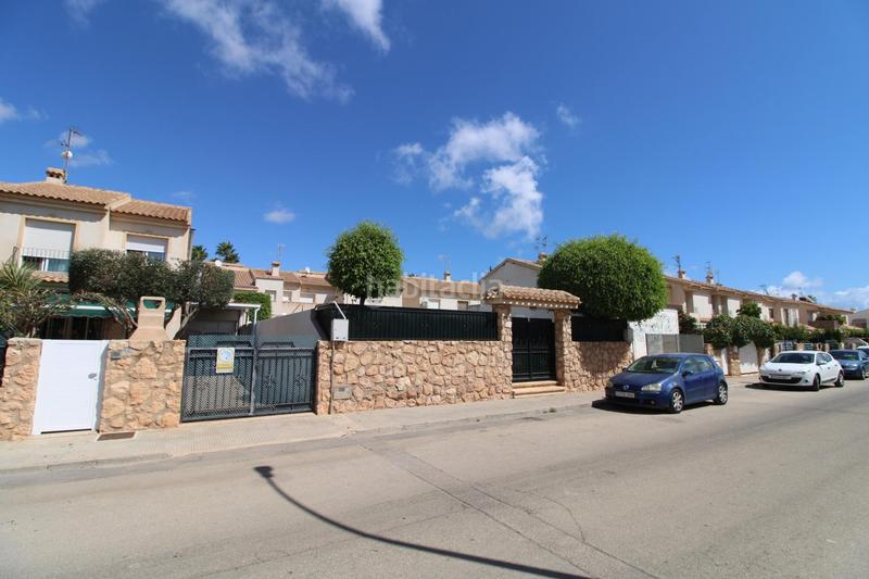 Foto 21c7b15f-4755-4c42-b310-2d1b26da9666. Semi detached house in Santiago de La Ribera San Javier