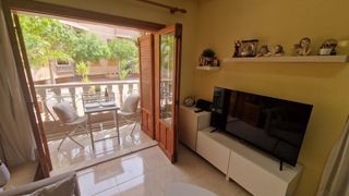 Apartament en Lo Pag�n. Urbanizaci�n primera linea de playa