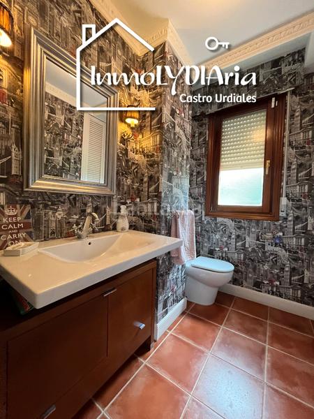 Foto 04e35fb7-77f1-46c2-b13f-93d1a82ead79. Chalet dans barrio brazomar 68 dans Cotolino Castro - Urdiales