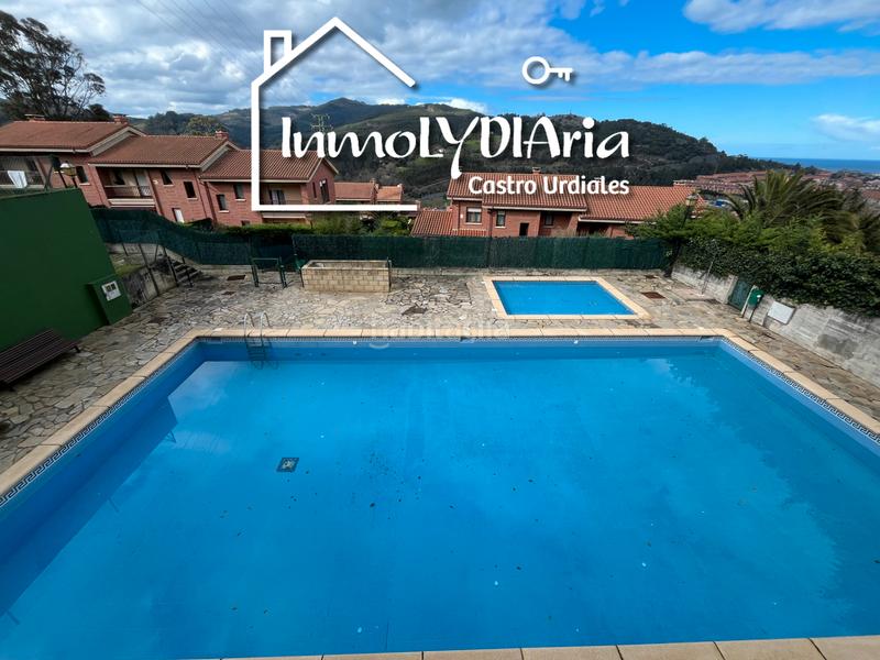 Foto 2382e49d-1d71-48f7-9f55-74323789d0a5. Chalet dans barrio brazomar 68 dans Cotolino Castro - Urdiales