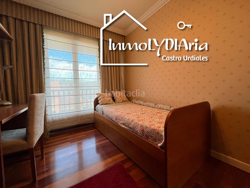 Foto 5d3bd985-38ab-4708-9ae8-0cee95b741ec. Chalet dans barrio brazomar 68 dans Cotolino Castro - Urdiales
