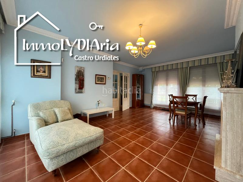 Foto 82b2c74b-0fb2-4f7a-b963-7ed863654f94. Chalet dans barrio brazomar 68 dans Cotolino Castro - Urdiales