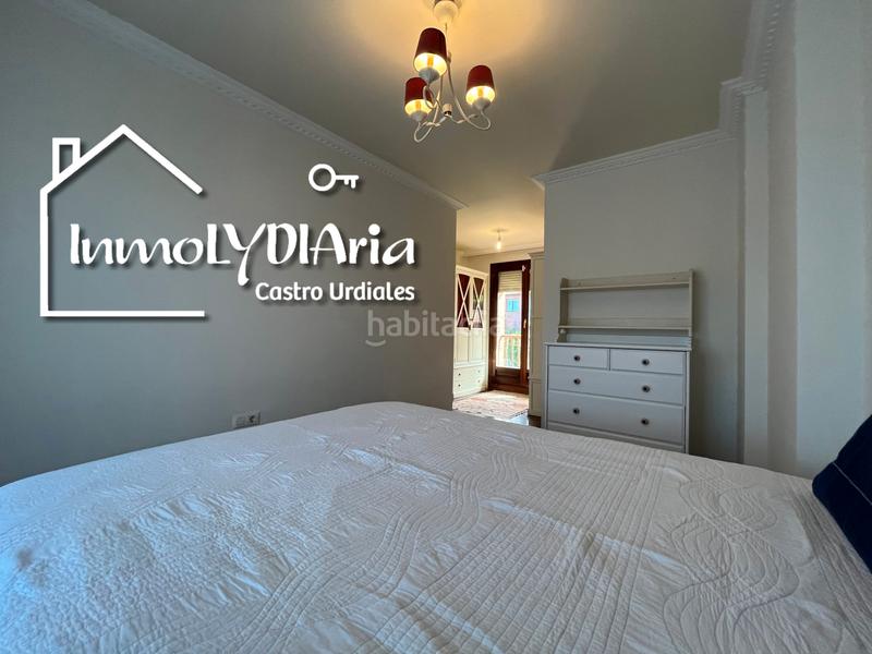Foto 8c84b61d-fdee-4d78-a316-aab25a5358bc. Chalet dans barrio brazomar 68 dans Cotolino Castro - Urdiales