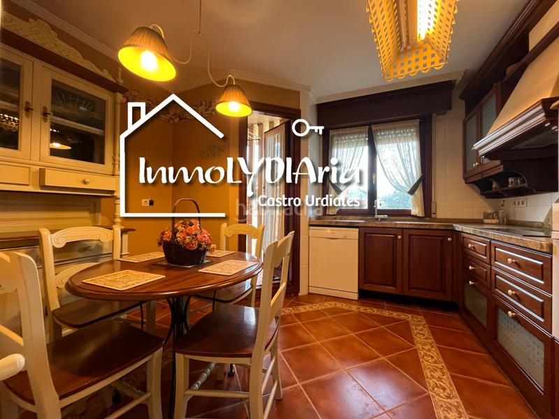 Foto 910f0215-992d-488b-a874-53c9992fd921. Chalet dans barrio brazomar 68 dans Cotolino Castro - Urdiales