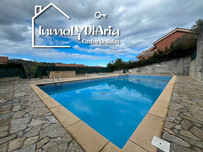 Foto f1f2fd38-0607-4bb1-9130-f24a2971cd0a. Chalet dans barrio brazomar 68 dans Cotolino Castro - Urdiales