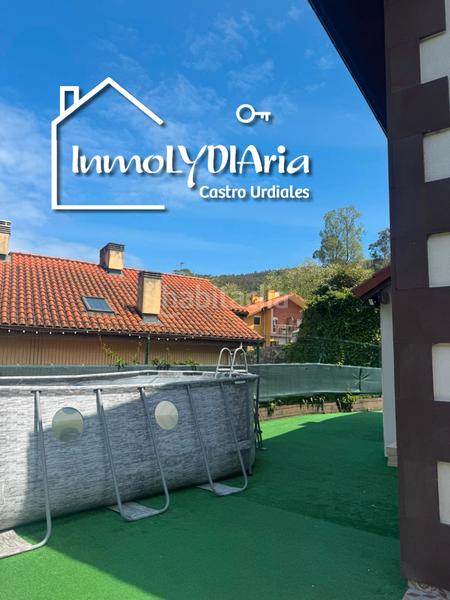 Foto 1458a2a3-64ac-441a-8017-60f87c679fe8. Chalet en barrio otañes 19 chalet en otañes de 4 habitaciones con piscina en Castro - Urdiales