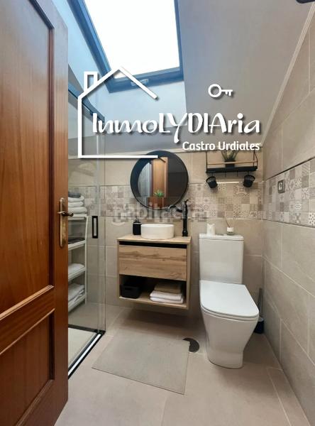 Foto 37d1e6aa-1702-44fb-b2b5-618c624b2b99. Chalet en barrio otañes 19 chalet en otañes de 4 habitaciones con piscina en Castro - Urdiales