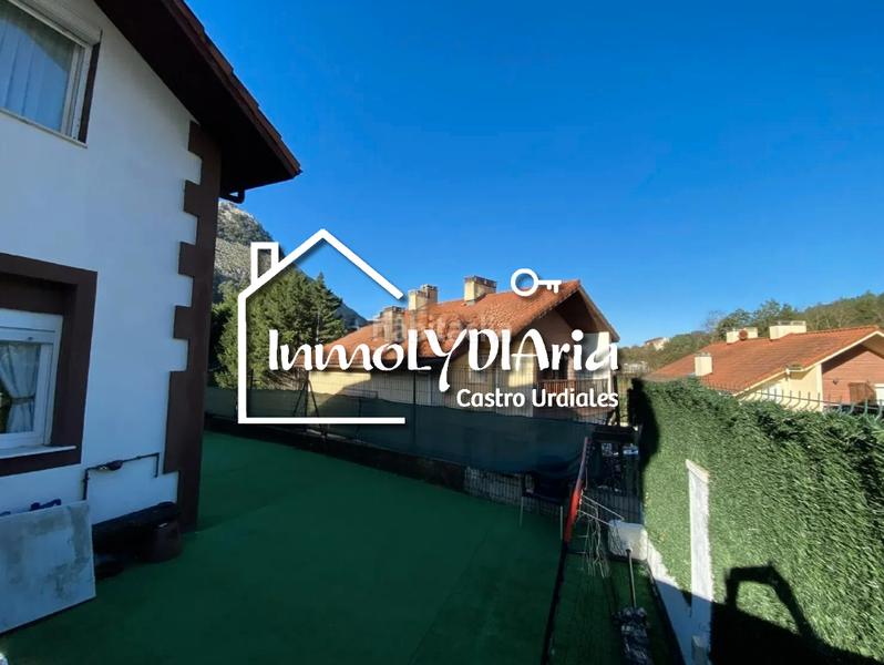 Foto 47ce861c-d799-4313-a05c-5621f28d4e81. Chalet en barrio otañes 19 chalet en otañes de 4 habitaciones con piscina en Castro - Urdiales