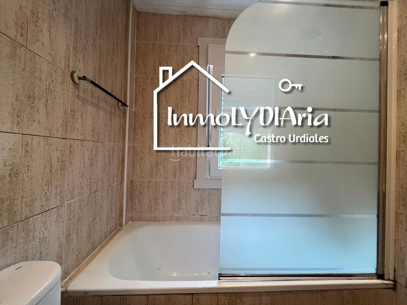 Foto 544b4484-7295-4e0e-993a-9c862d8b0973. Xalet a barrio otañes 7e a Otañes-Talledo Castro - Urdiales