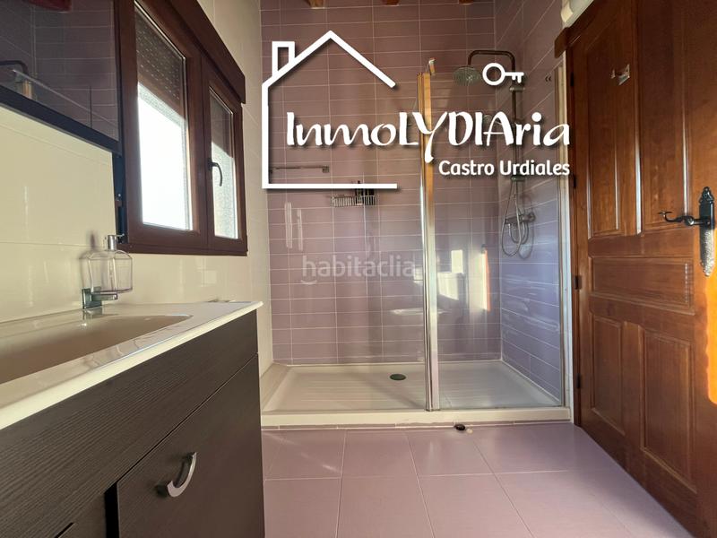 Foto 34bc8ed5-1d5a-4c47-8475-06c097b486d8. Chalet avec cheminée chauffage parking dans Samano Castro - Urdiales