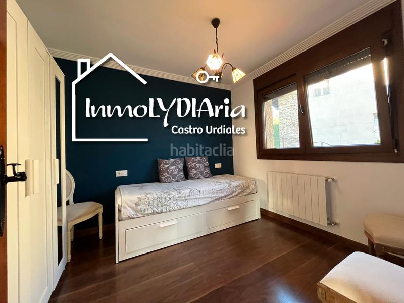 Foto 48aca612-29c5-4709-9a8e-335502130486. Chalet avec cheminée chauffage parking dans Samano Castro - Urdiales