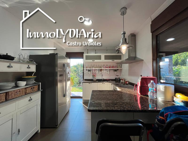 Foto 5102ab0c-efe6-4600-ad51-46aa659b65fe. Chalet avec cheminée chauffage parking dans Samano Castro - Urdiales