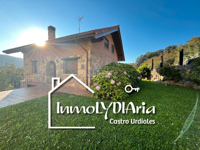 Foto 595ec8c1-22de-42df-ba2c-a34f3c37375f. Chalet avec cheminée chauffage parking dans Samano Castro - Urdiales