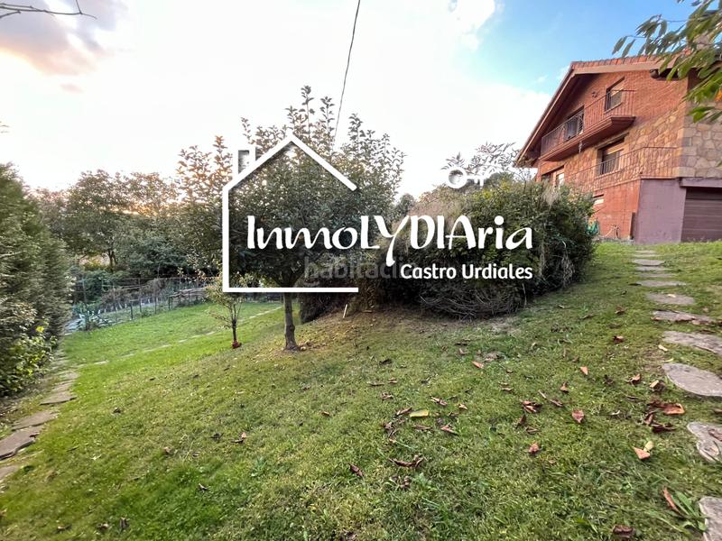 Foto 6ef50b7d-a424-4f0c-963b-ce85e875f3c0. Chalet avec cheminée chauffage parking dans Samano Castro - Urdiales